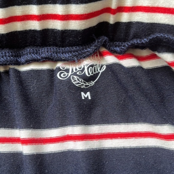 TICKLED TEAL MATERNITY SKIRT - Picture 2 of 2